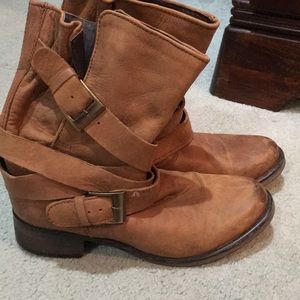 Steve Madden Boots